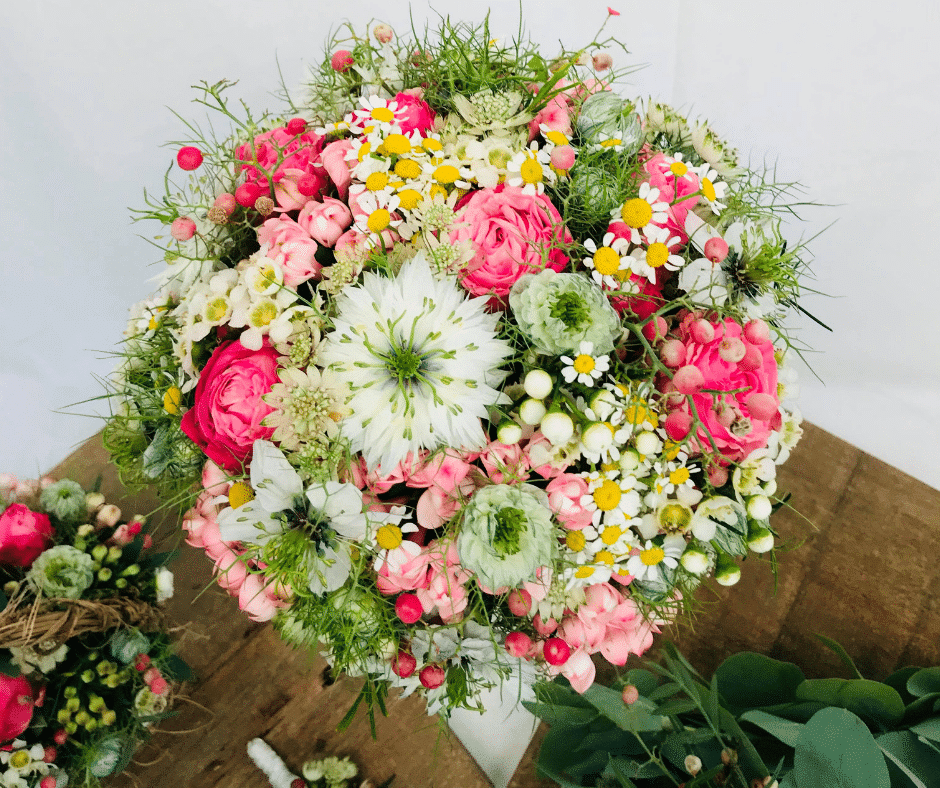 Svatba na jaře – jaké květiny si vybrat do svatební kytice a na výzdobu?